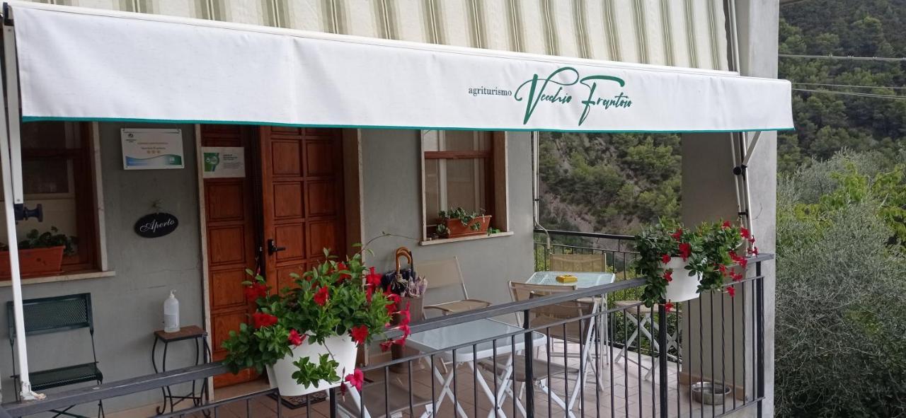 Agriturismo Vecchio Frantoio Villatella Eksteriør bilde